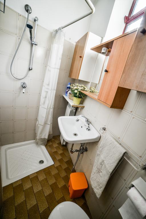 B&B La Casa Gialla Di Luca Mazze ภายนอก รูปภาพ